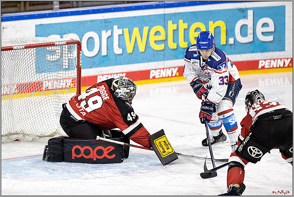 PENNY DEL;  Koelner Haie - Adler Mannheim; Koeln, 02.01.2022
